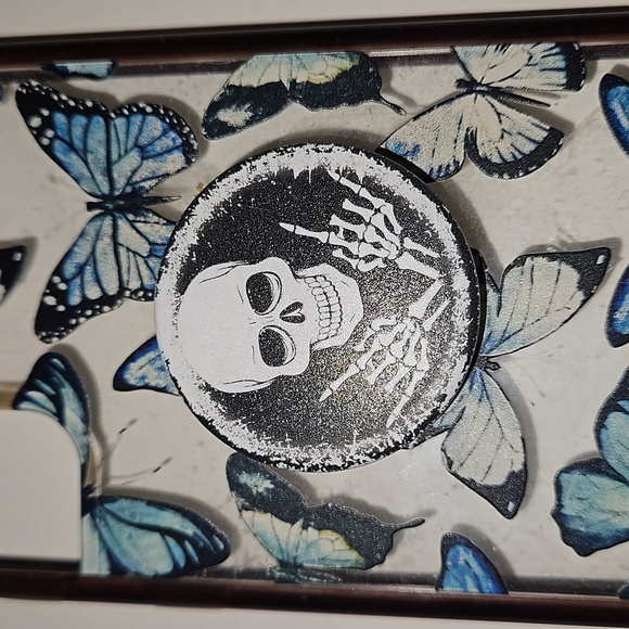 Samsung Galaxy S21 Butterfly phone case with skull popsocket - Picture 2 of 6